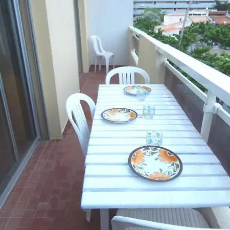 3 Pieces, 6 Couchages, Proche Et Centre, Balcon, Classe 2 Etoiles, Menage Inclus - Fr-1-229c-608 Apartment